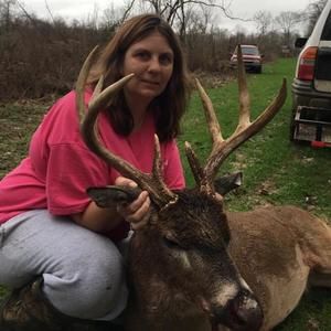 Meet your Posher, Elizabeth